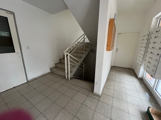 3 izb. byt v Lamači, HEYROVSKÉHO ul. - 16