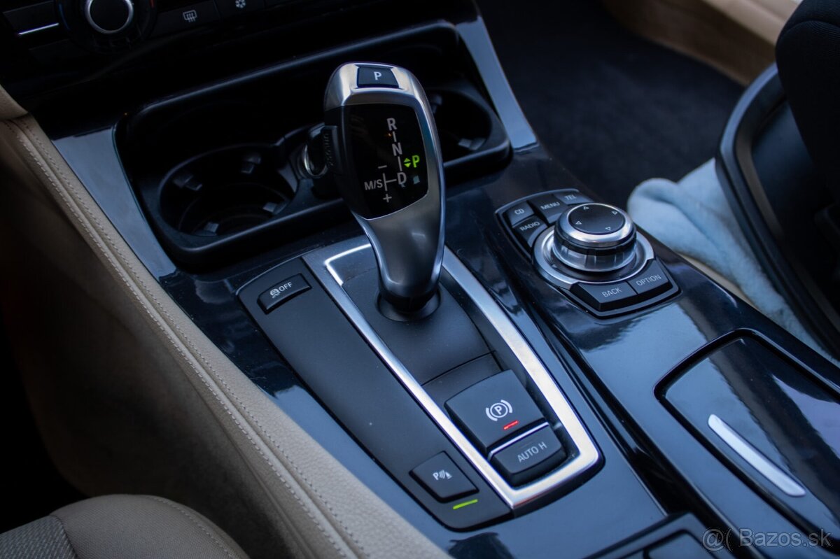 BMW 520d Touring (F11) - 16