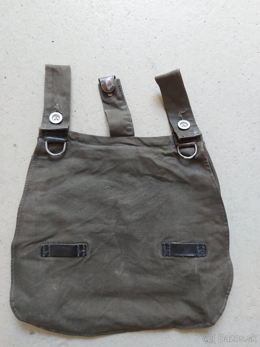 Re-enactment výstroj - 16