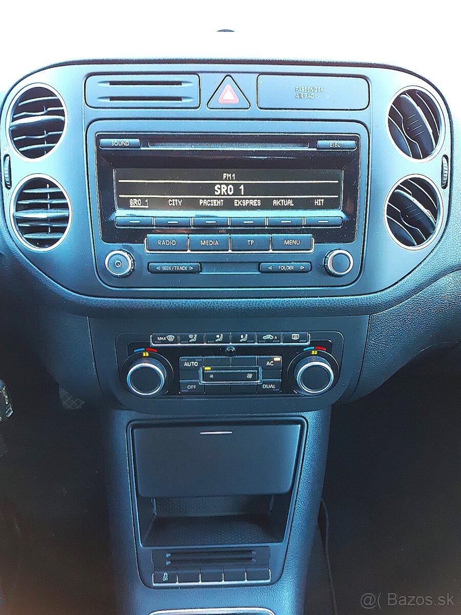 Volkswagen Golf Plus 1.2 TSI BlueMotion Comfortline - 16