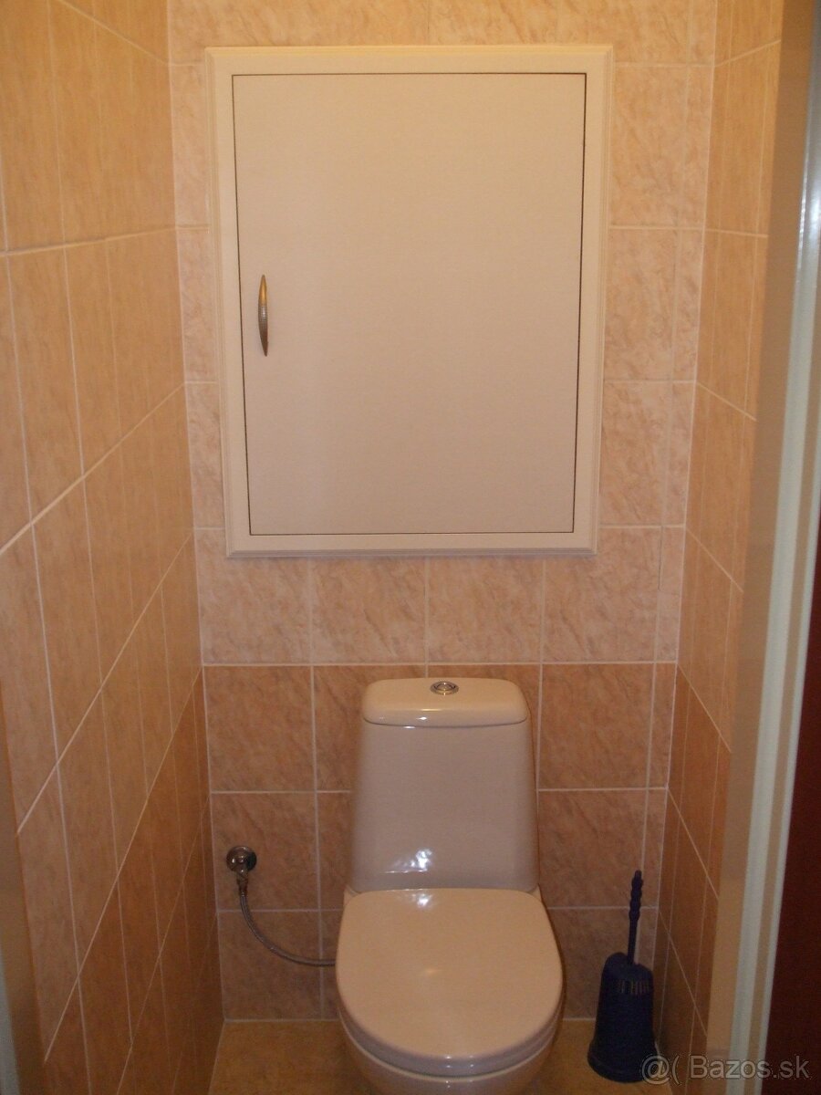 Predám 1-izb. zar. a prerobený byt na sídlisku Stred v PB - 16