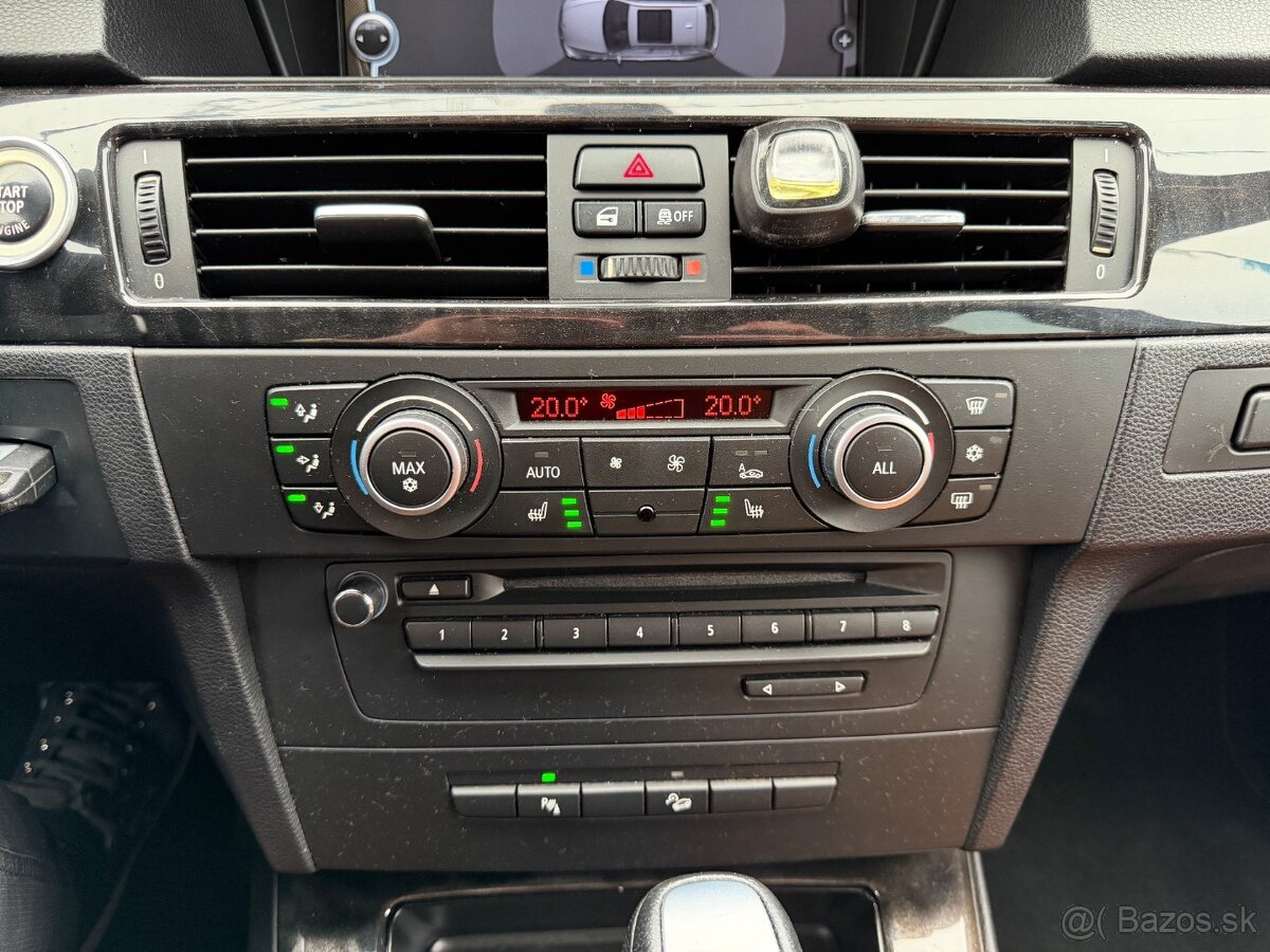 BMW Rad 3 Touring 335i xDrive A/T - 16