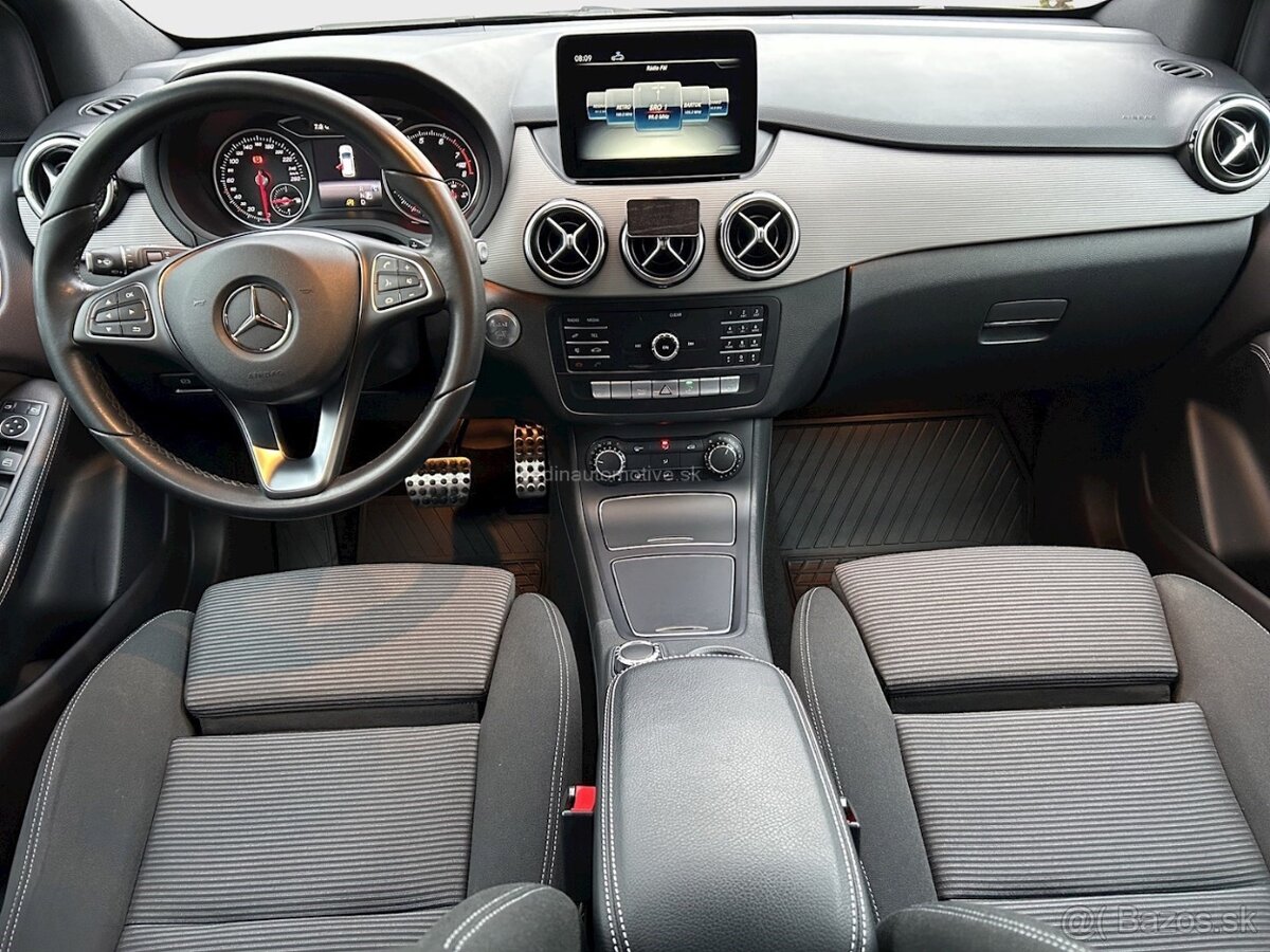 MERCEDES-BENZ B 180 - 16