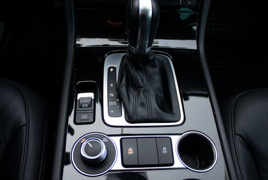 Volkswagen Touareg 3.0TDI V6 4Motion - 16