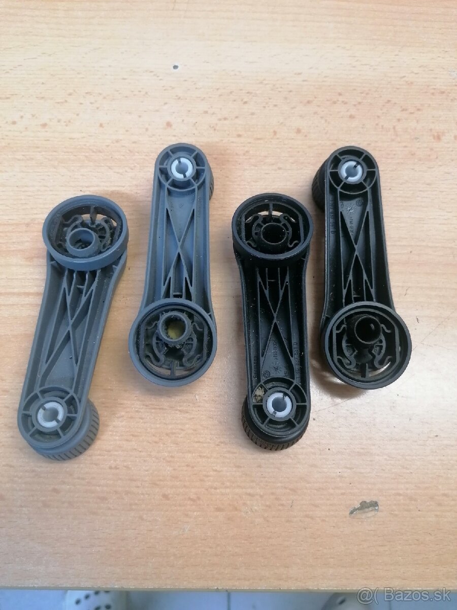 Kľučky, Páčky odistovania Kapoty Octavia1, Fabia1 - 16