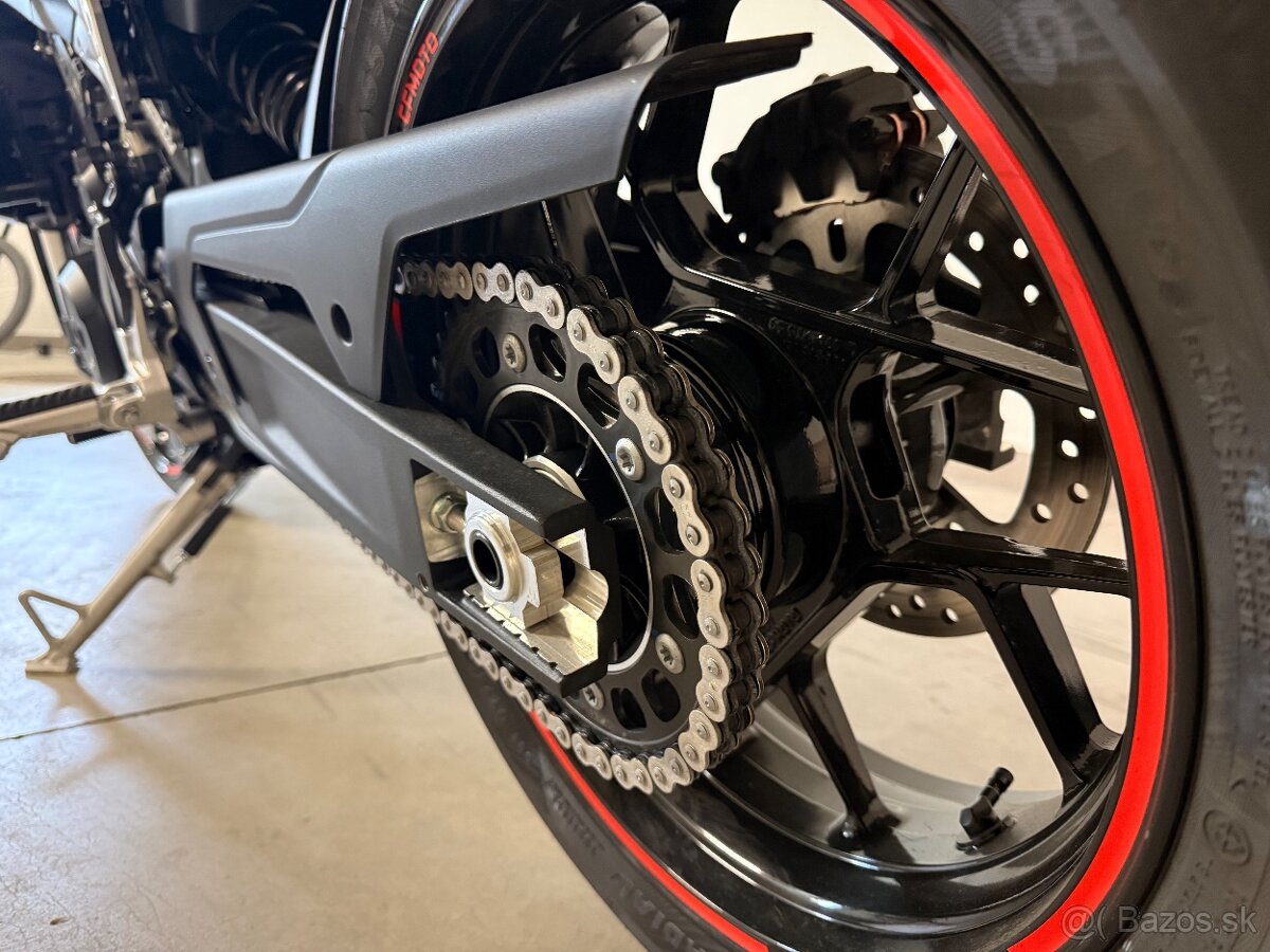 CF MOTO 800 NK advanced - 16