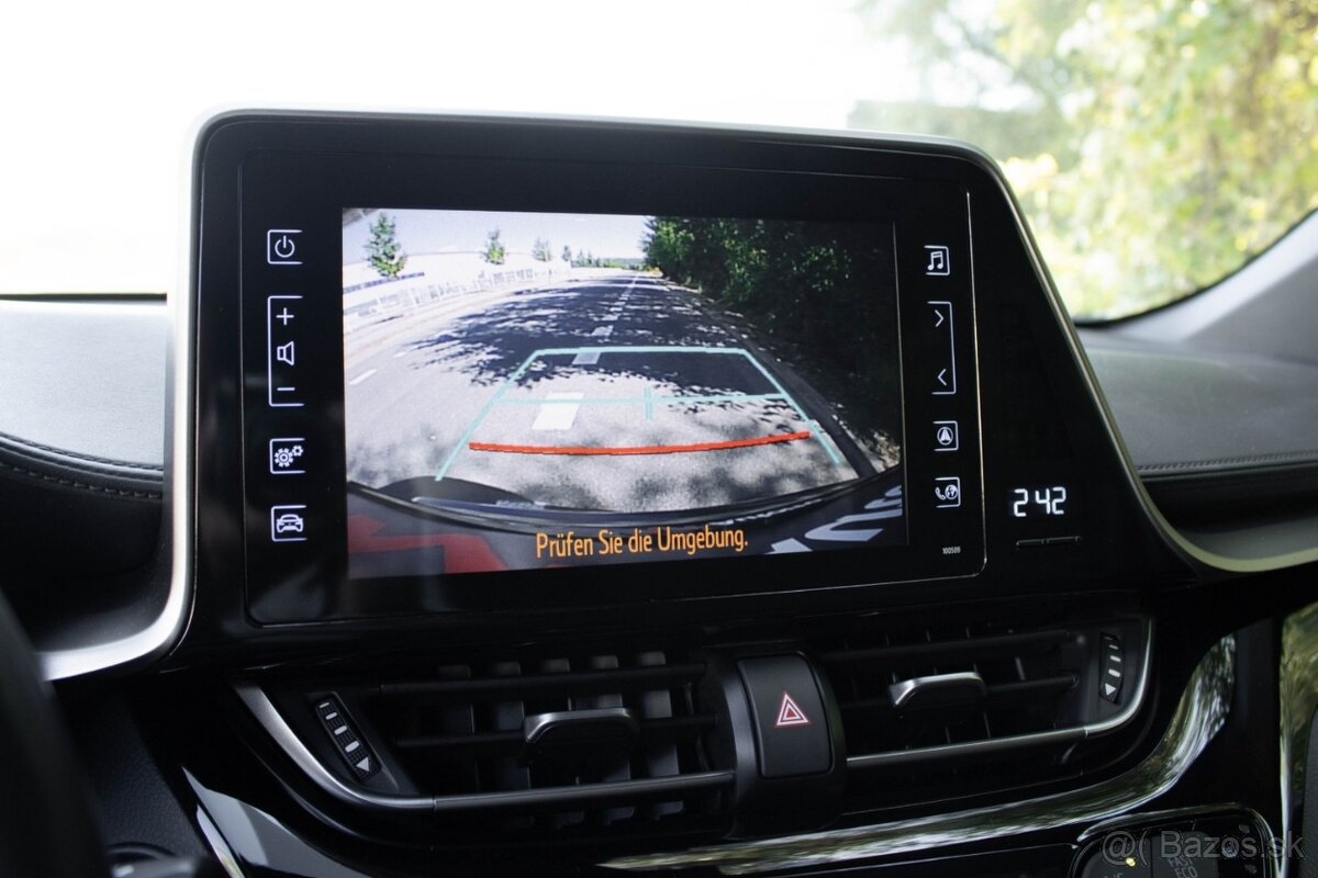 Toyota C-HR 1.8 Hybrid / AJ NA SPLÁTKY / - 16