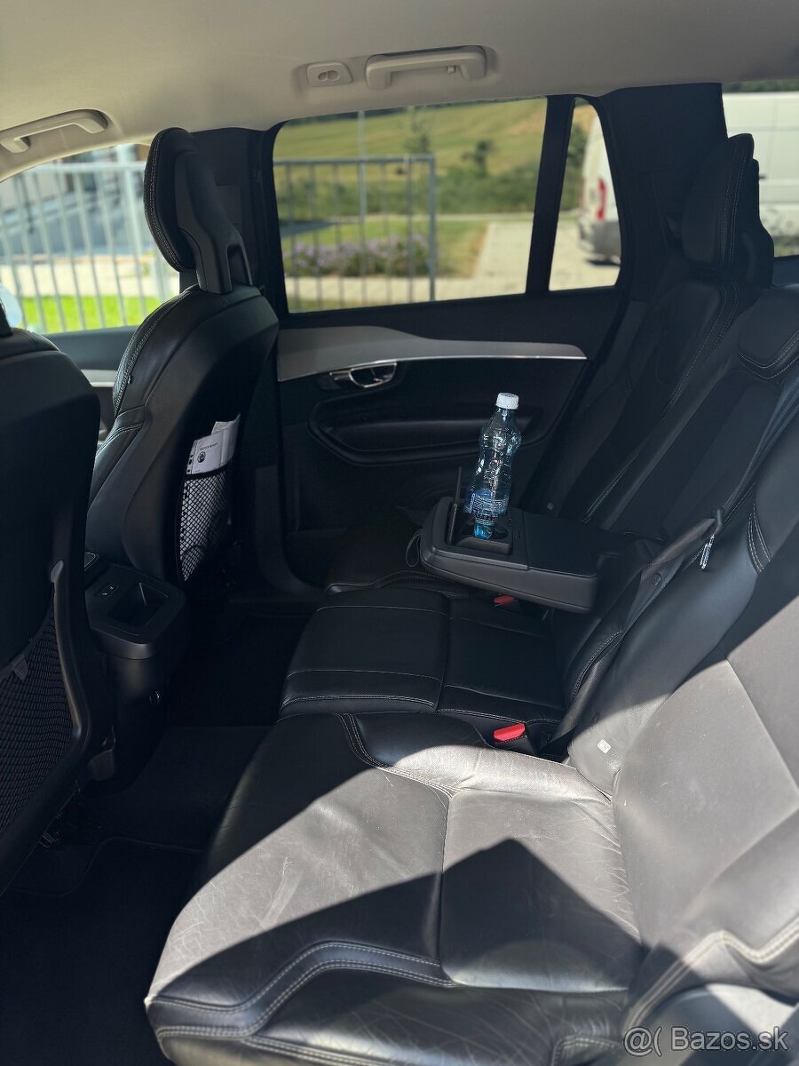 Volvo XC90 2.0 235 kW •Benzín• Automat - 16