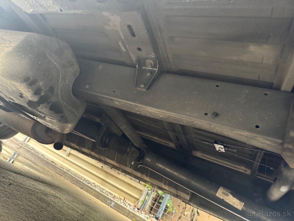 Iveco dodávka do 3,5t dĺžka 6,9m,typ motora:F1CE3481K B - 16