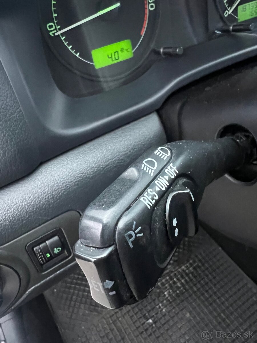 Škoda Octavia 1.9TDi 74kW r2010 - 16