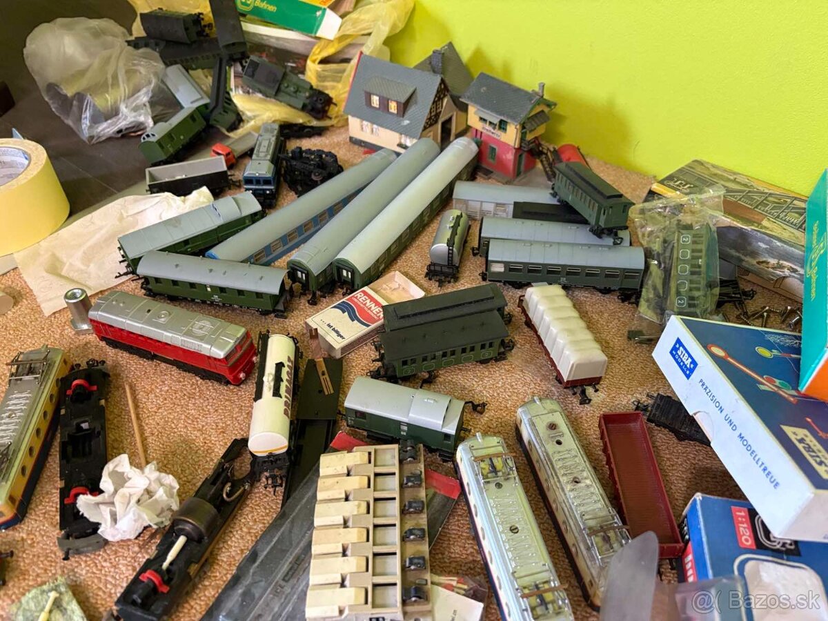 Vláčiky TT - budovy, stromy, príslušenstvo - 16