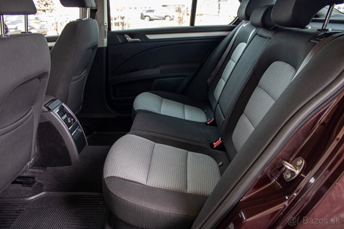 Škoda Superb 2.0 TDI 103 kW MT6 - 16