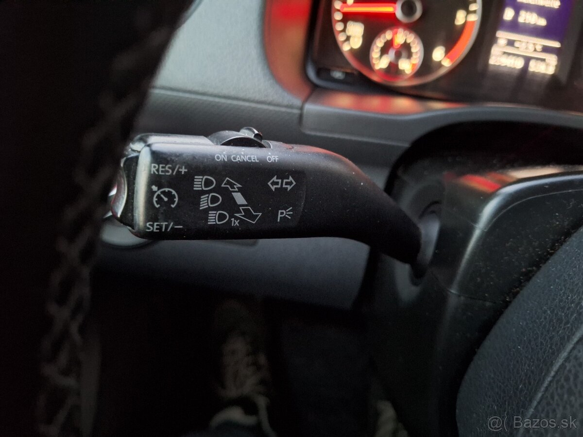 VW CADDY MAXI 2.0 TDI DSG 7 MIESTNE VERZIA - 16