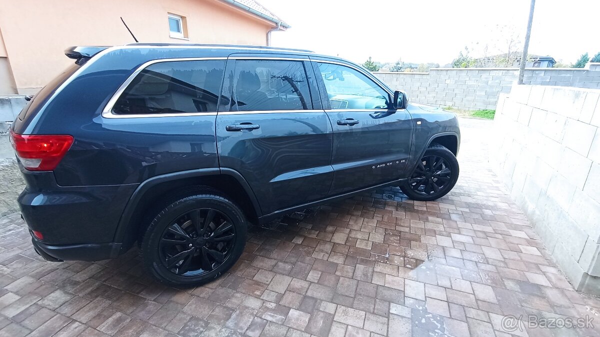 Jeep Grand Cherokee 3.0 - 16