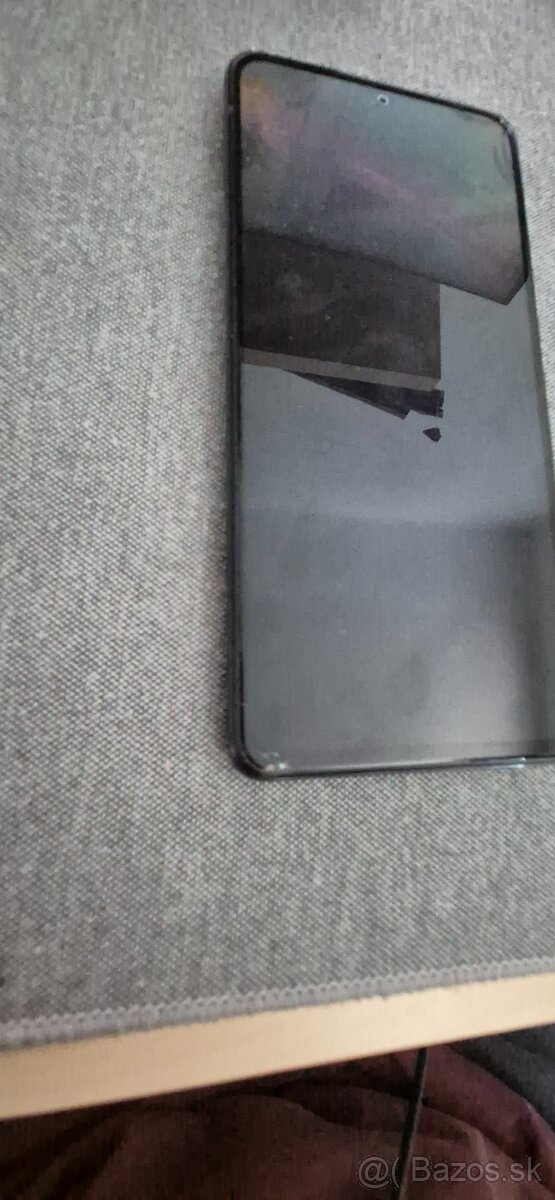 Dobry deň predavam tieto mobily - 16