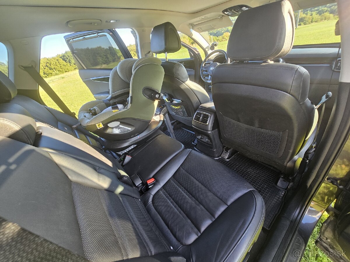 Kia Sorento 2016 2,2CRDI 4x4 šedá tm.metalíza, AUTOMAT - 16