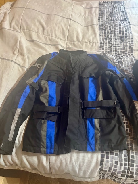 Predam uvedene veci - 16