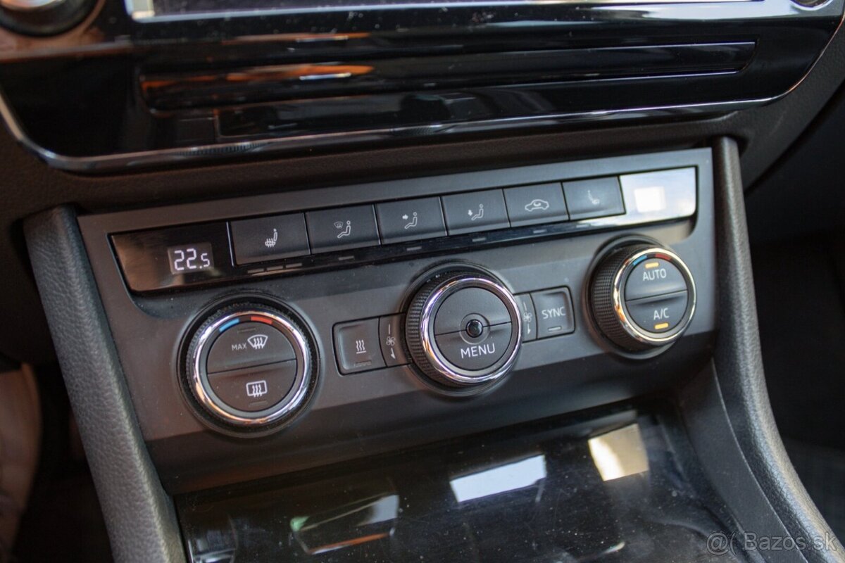 Škoda Superb Combi 2.0 TDI DSG 140kW - 16