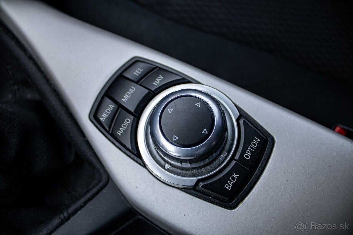 BMW Rad 1 116d / 85kw / M6 / 2017 - 16