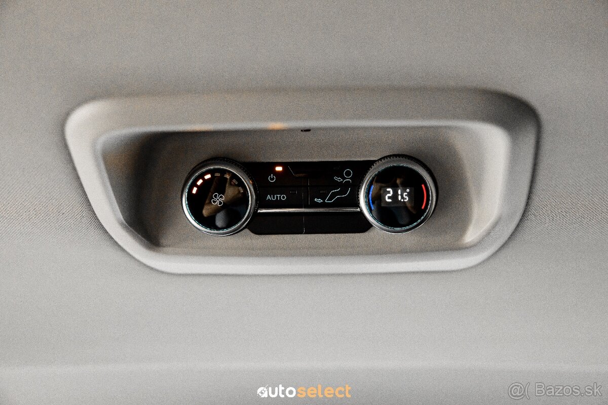 Prenájom 8-miestny minivan / dodávka Ford Tourneo TitaniumX - 16