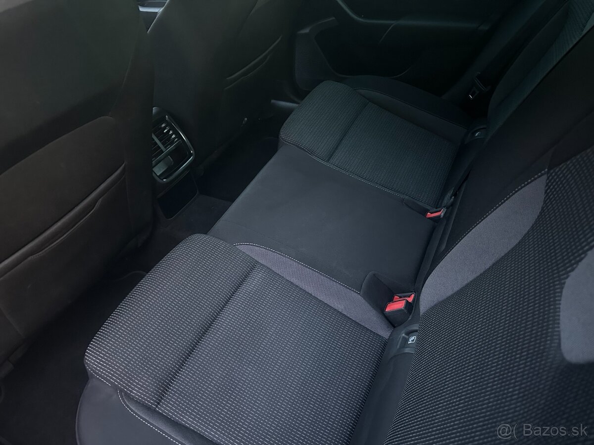 2022 Skoda Octavia - 16