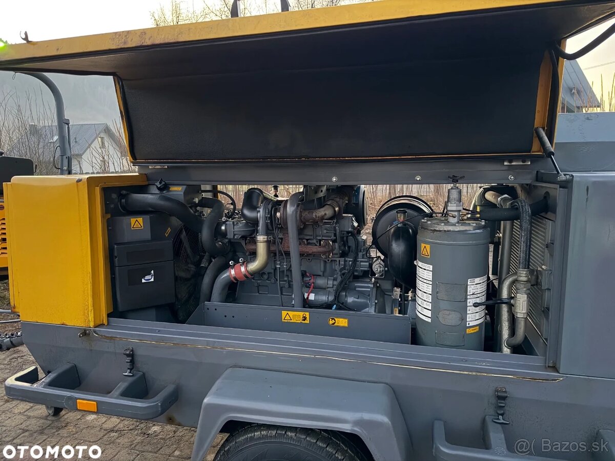 Skrutkový kompresor Atlas Copco XAHS 186 11 m3. Dovezený z N - 16