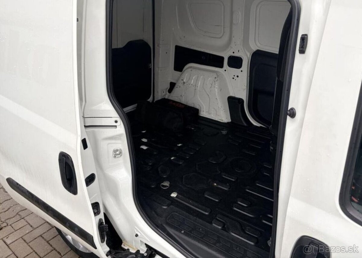 Fiat Dobló 1.6 JTD MultiJET nafta 77 kw - 16