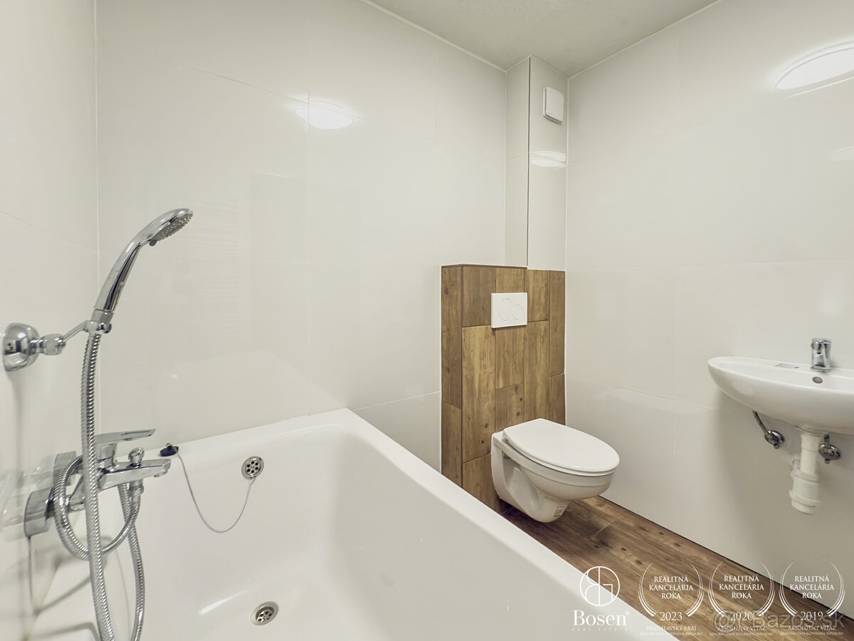 BOSEN | Prenájom, moderná viacúčelová budova, Lučenec - 16