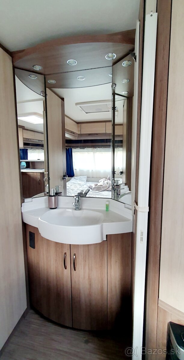 Karavan Hobby De Luxe - 16