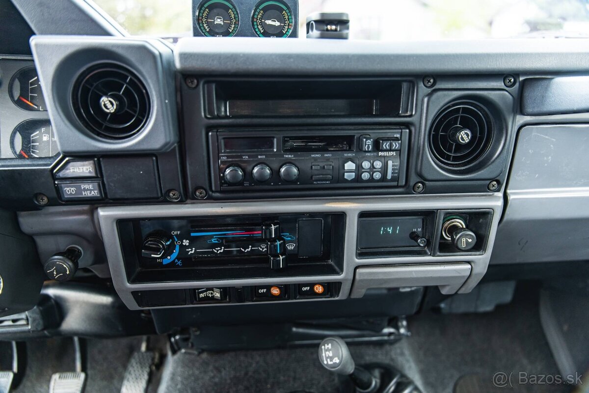 Toyota Land Cruiser LX 1992 - 16