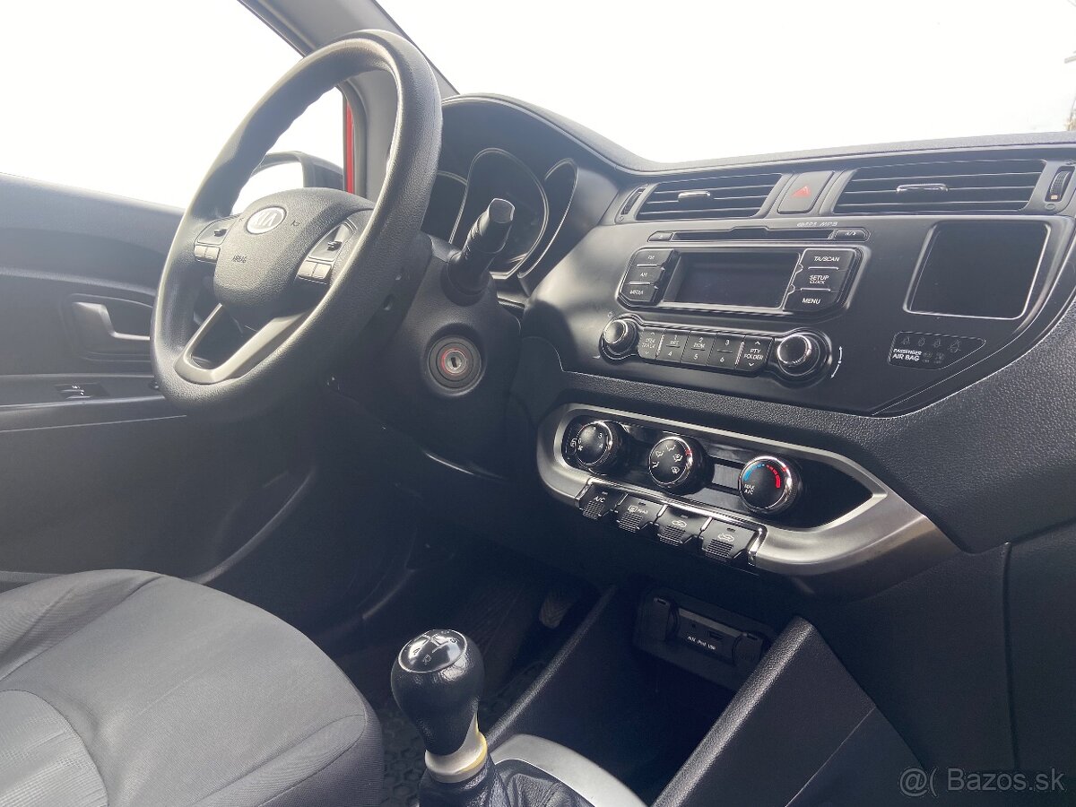 Rio 1.2 benzín Nová STK - 16