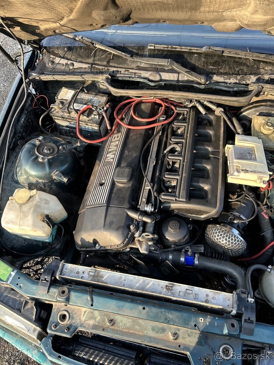 BMW E36 Compact 325i - 16