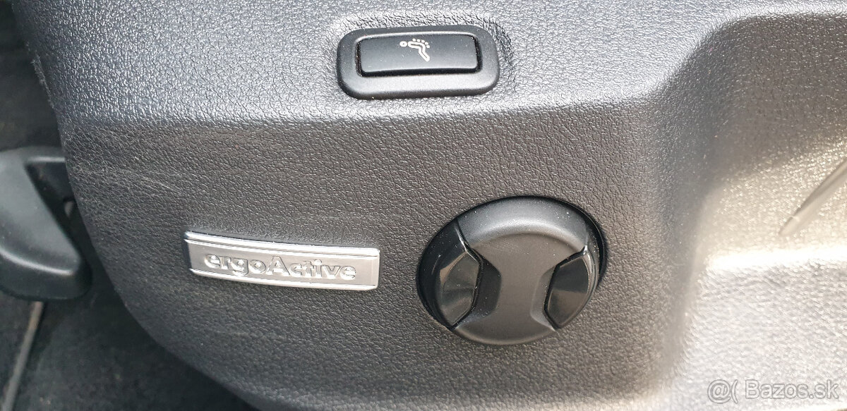 Volkswagen Golf 4x4 2.0 TDi 110kw HighLine - 16