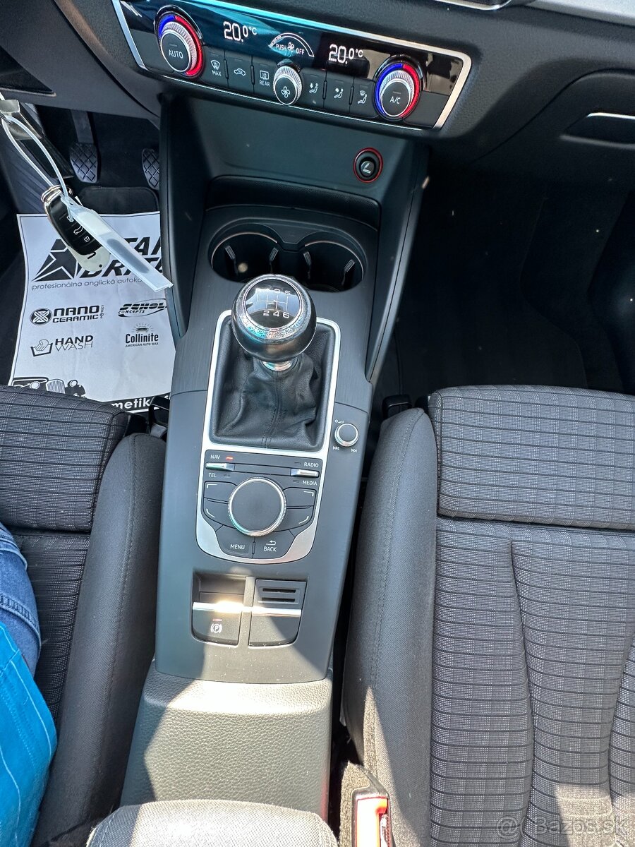 Audi A3 Sportback 2.0 TDI DPF Ambiente - 16