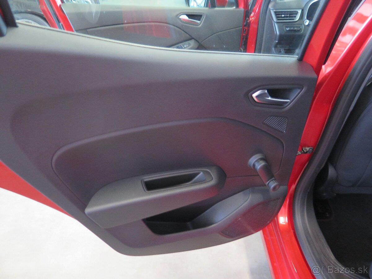 Renault Clio 1.0TCe, klima, výhřev, senzory, asistenti - 16