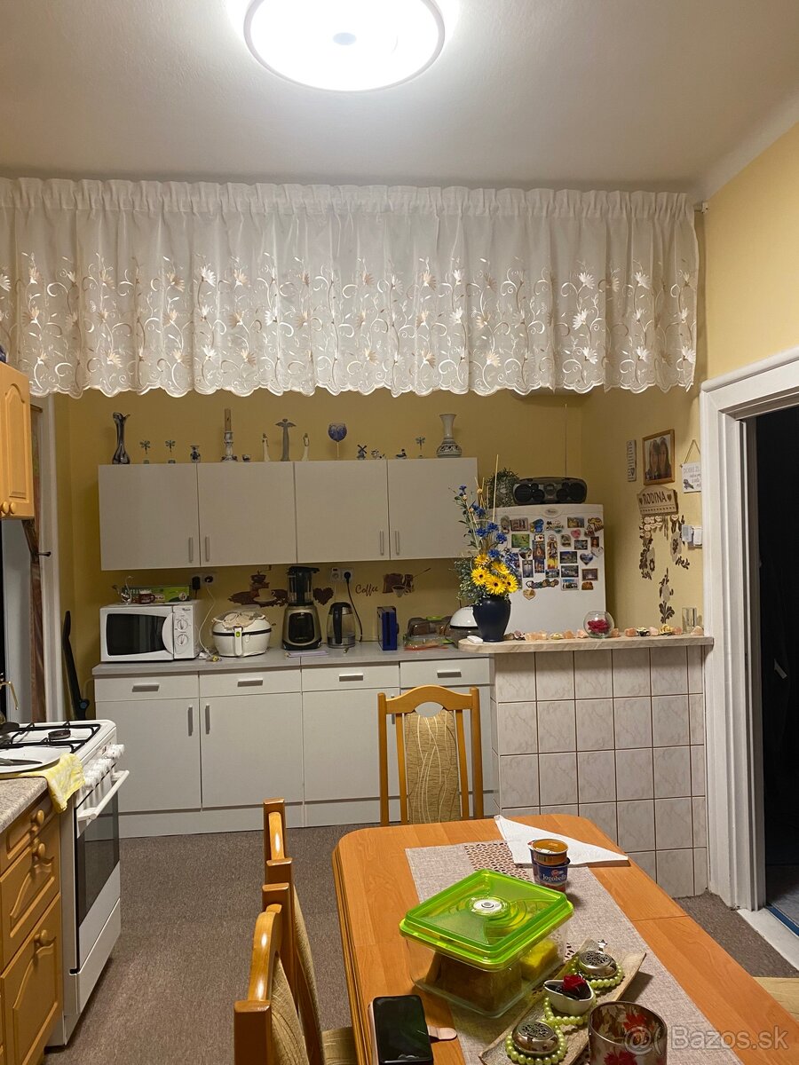 Exkluzívne ponúkam na predaj 2 izb.byt v centre TN. - 16