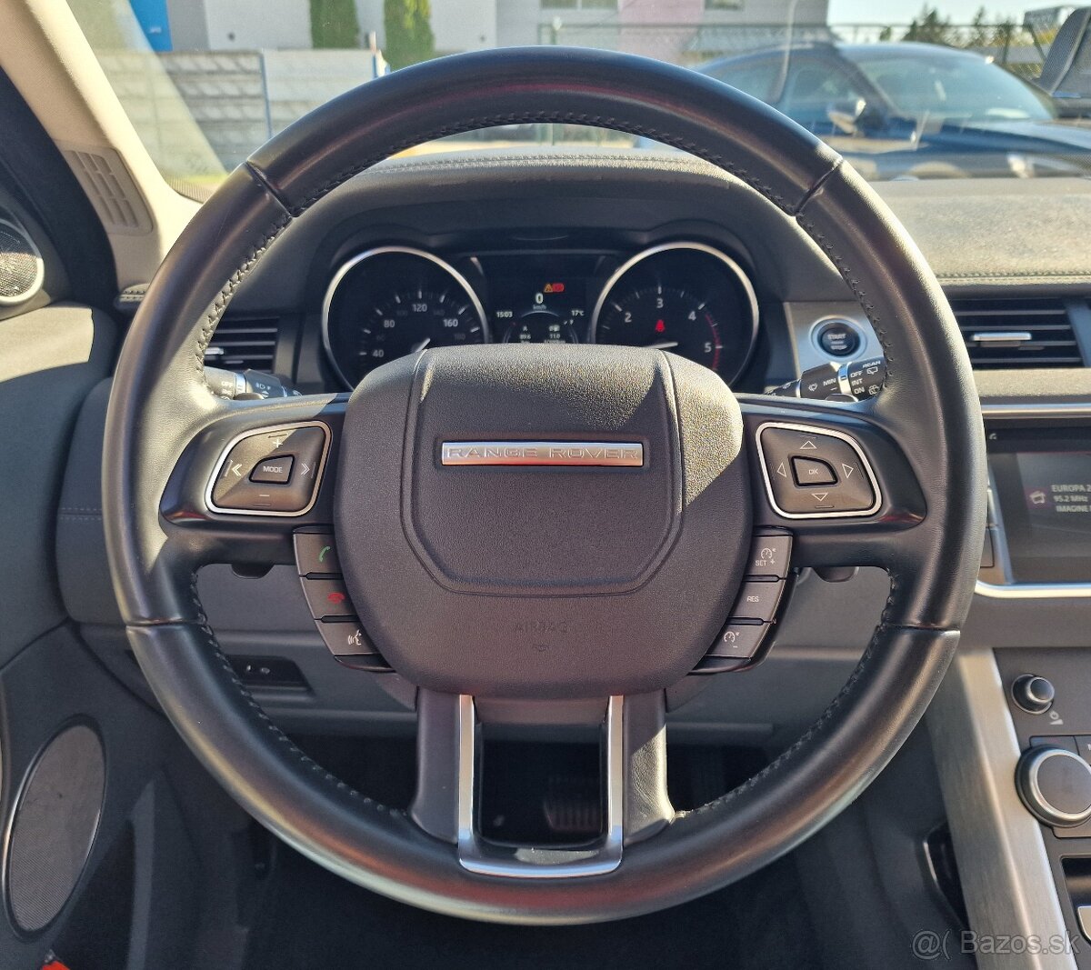 LAND ROVER RANGE ROVER EVOQUE 2.0 TD4 4x4 /MOŽNÝ ODPOČET DPH - 16
