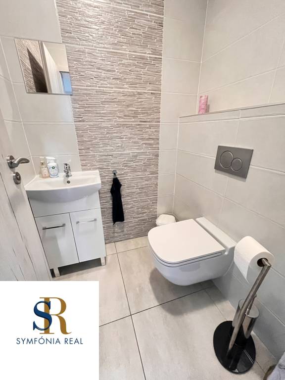 Moderný 4izbový rodinný dom s veľkým pozemkom a fotovoltaiko - 16