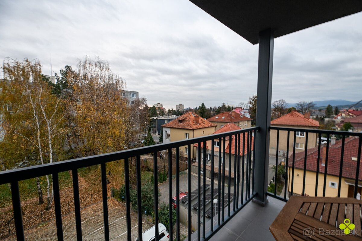 Štýlový 2-izbový byt na prenájom s lodžiou a parkovaním - 16