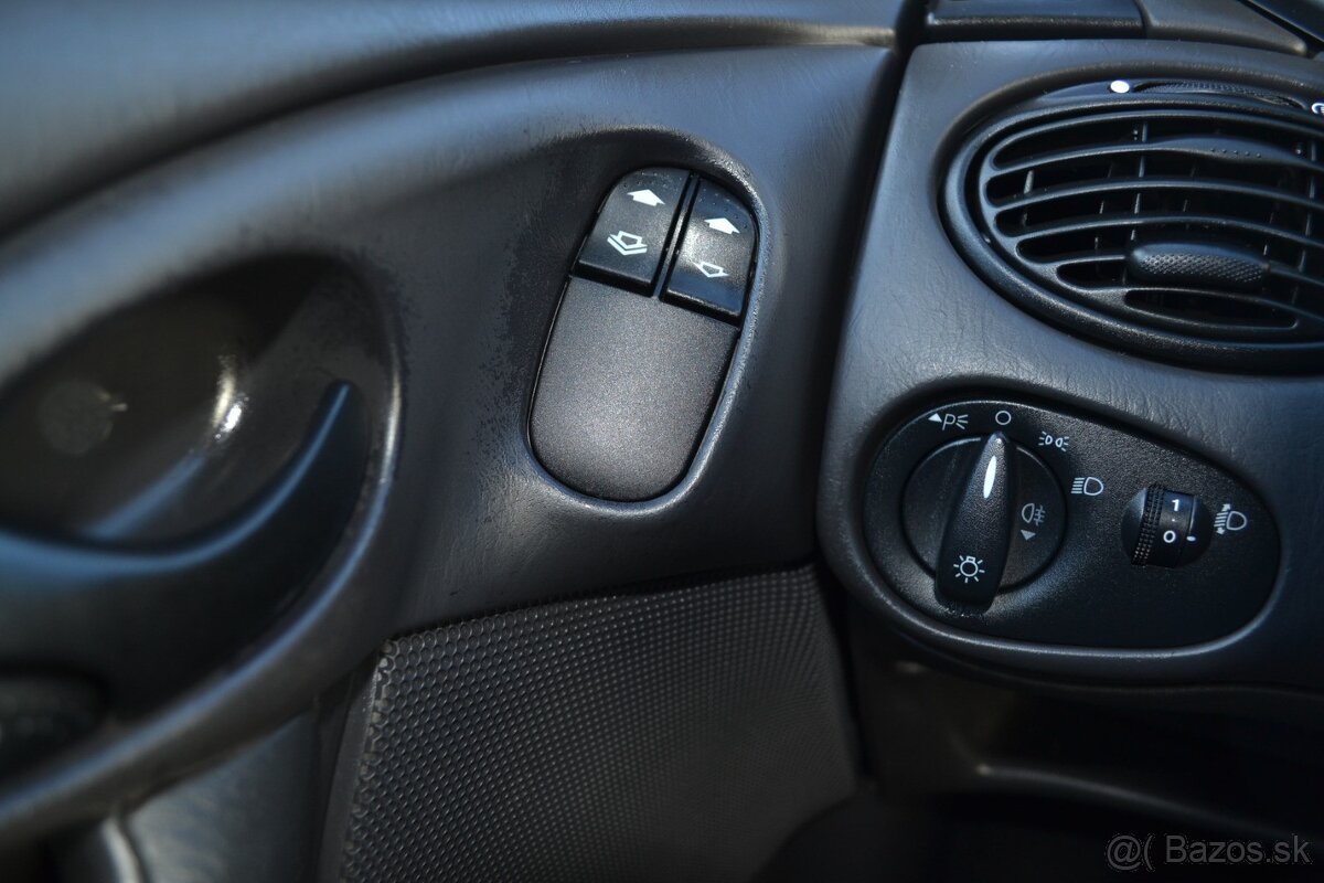 Ford Focus Kombi 1.6i 16V - 16