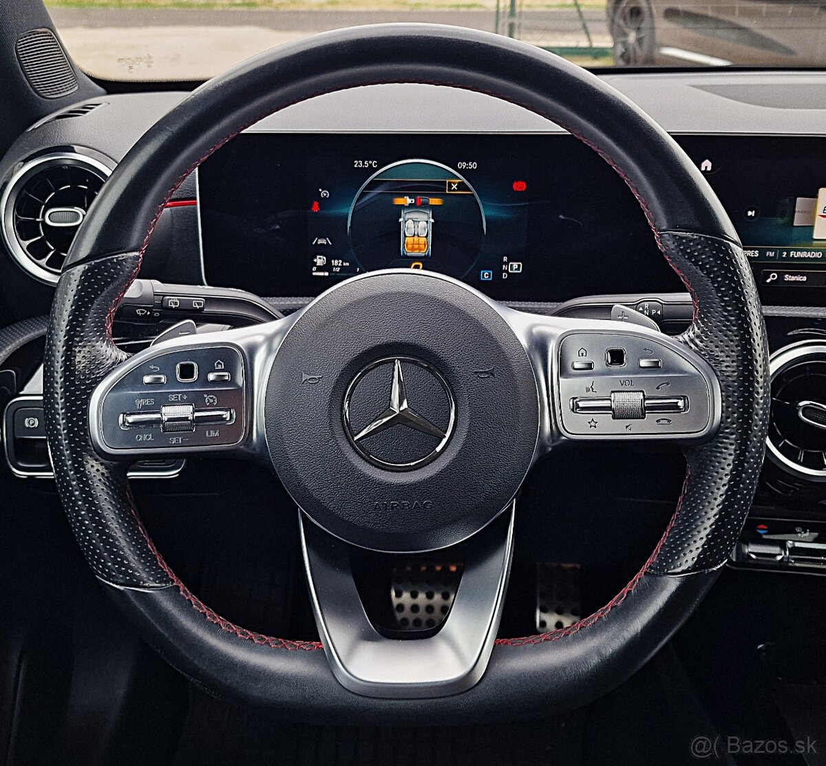 MERCEDES-BENZ A TRIEDA 180 /T - 16