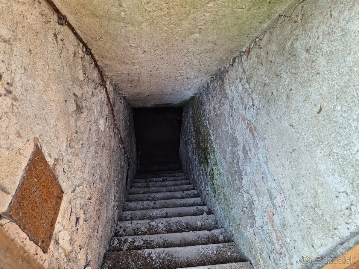 Priestranný bytový dom na predaj v obci Pohronský Ruskov - 16