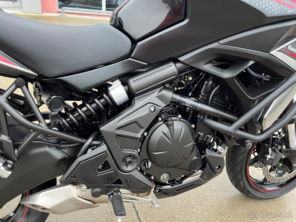 Kawasaki Versys 650 - 16