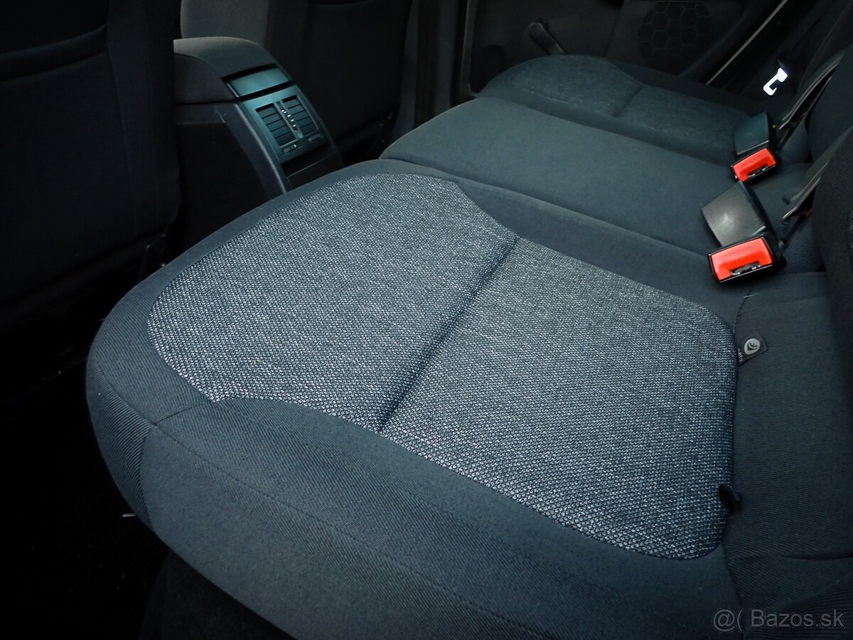 ŠKODA YETI 2.0TDI 4x4 2015 Outdoor Active 81kW ŤAŽNE - 16