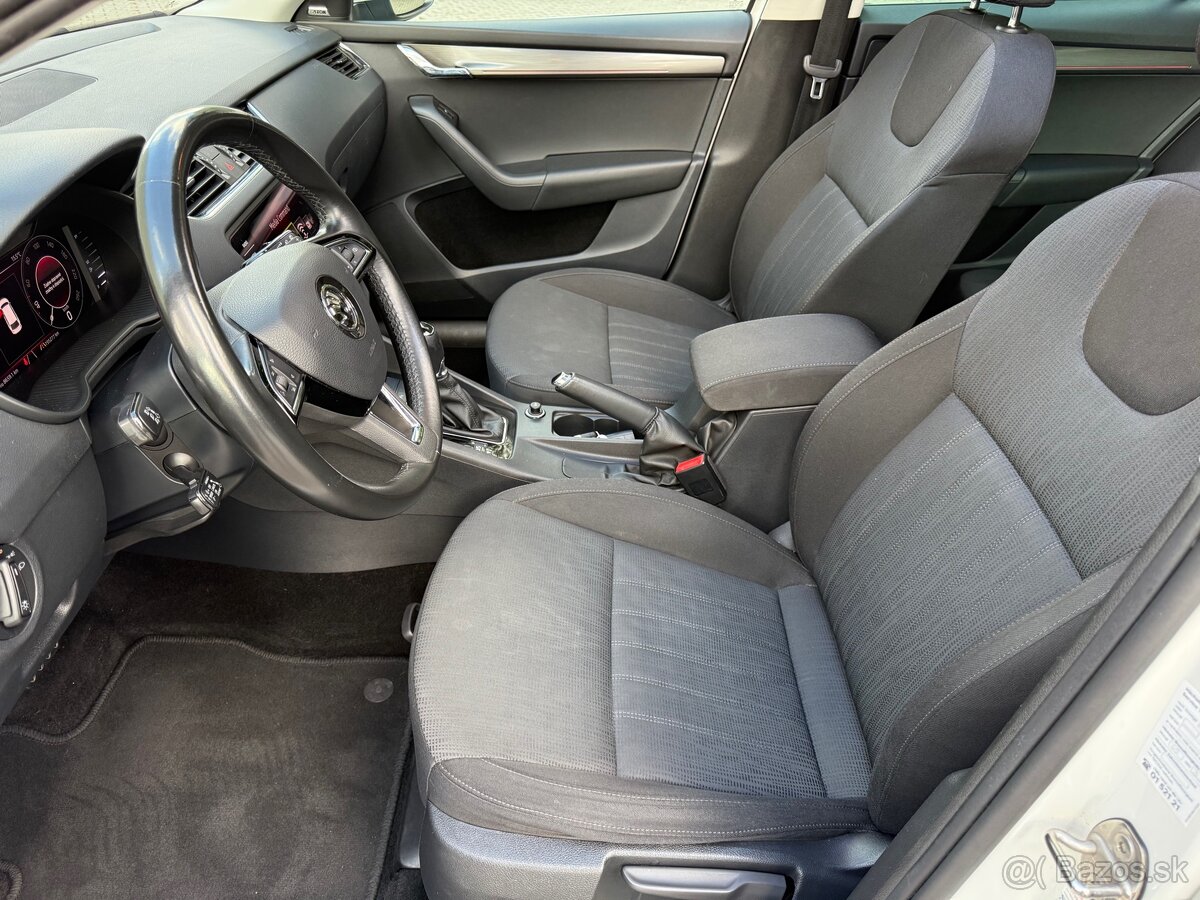 Škoda Octavia Combi 2,0 TDI Style DSG 7 - 16