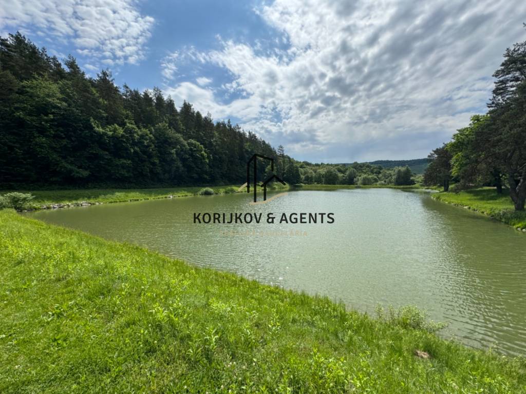 PREDAJ, Stavebné pozemky Gruzovce, 5 min do HE - 16