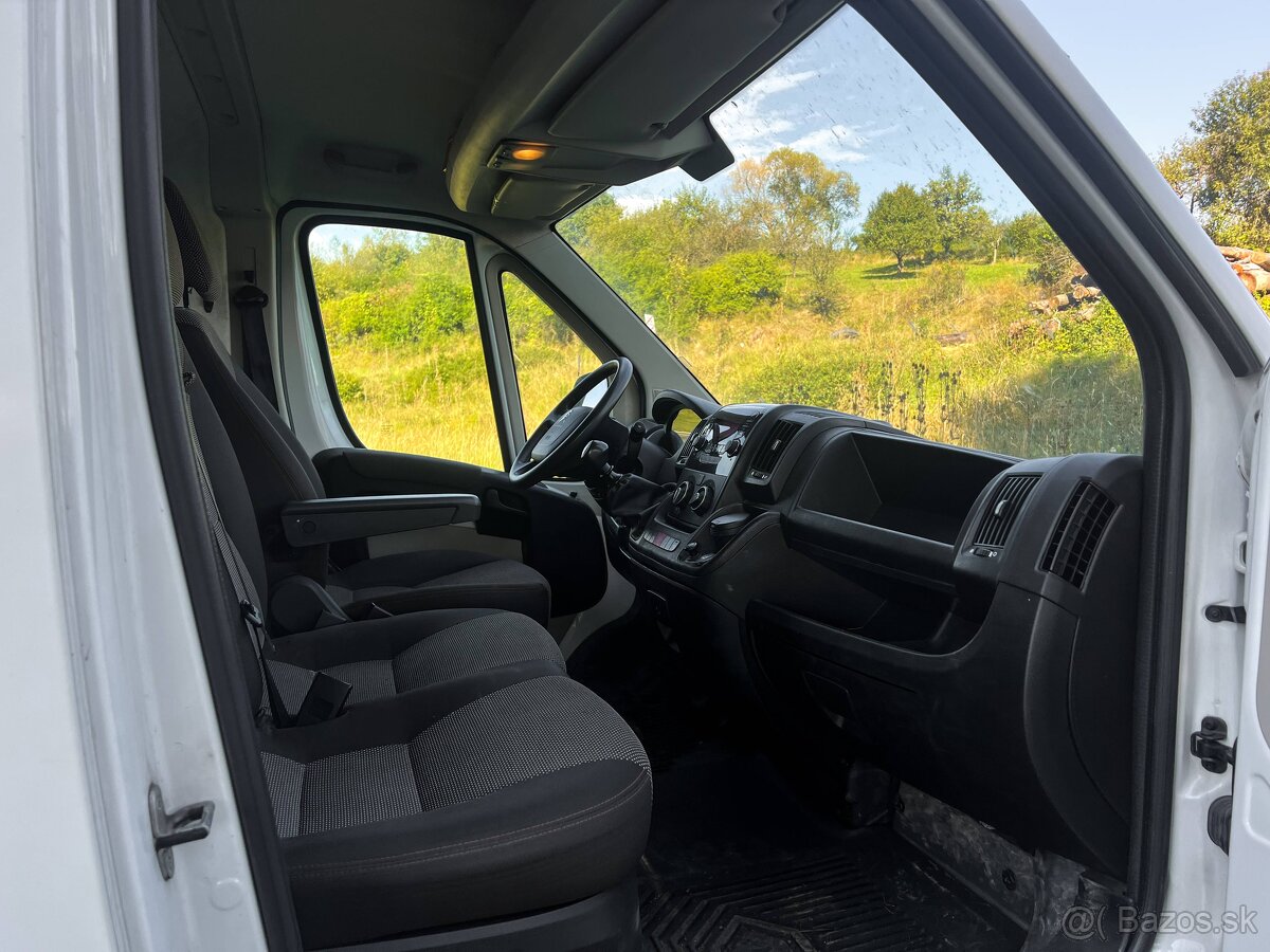 Citroën Jumper Furgon 2.0 BlueHDi 130 30 L2H2 - 16