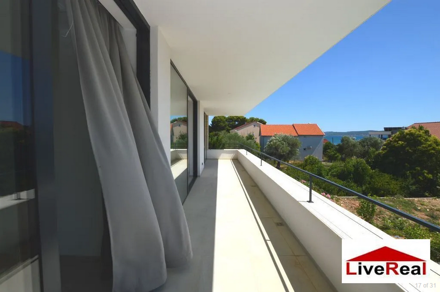 SUKOŠAN, VILA NA PLÁŽI S BAZÉNOM - 16