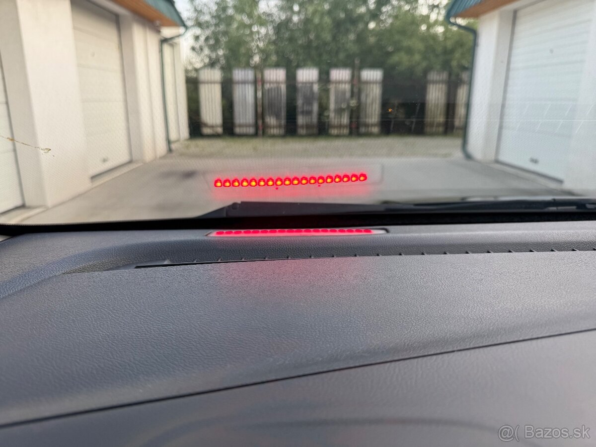 Ford S-Max 2.0 TDCi Titanium - 16