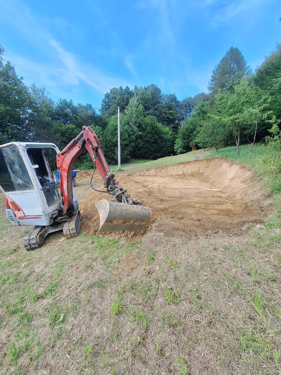 Zemné a výkopové práce minibagrom - 16